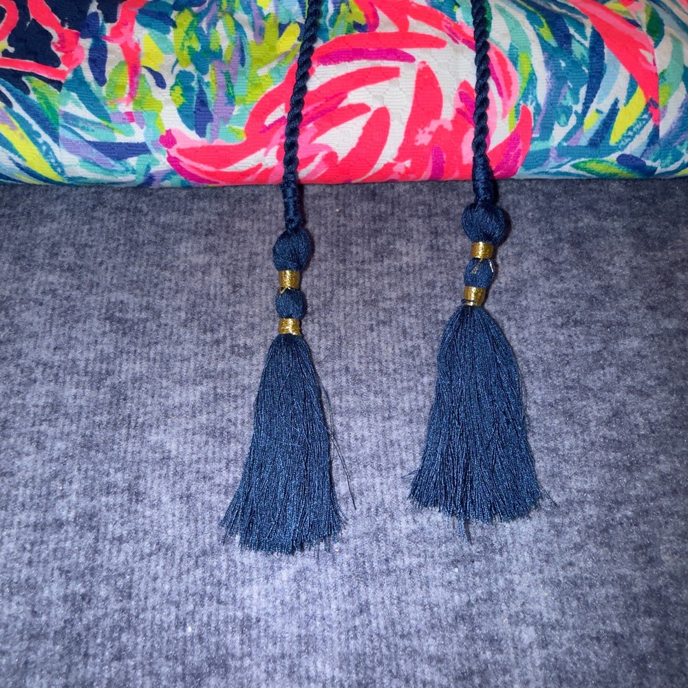 Lilly Pulitzer Pink Flamingo Tassel Lace Up Shift Dress Size 8 Navy Chevron Trim - Picture 3 of 8